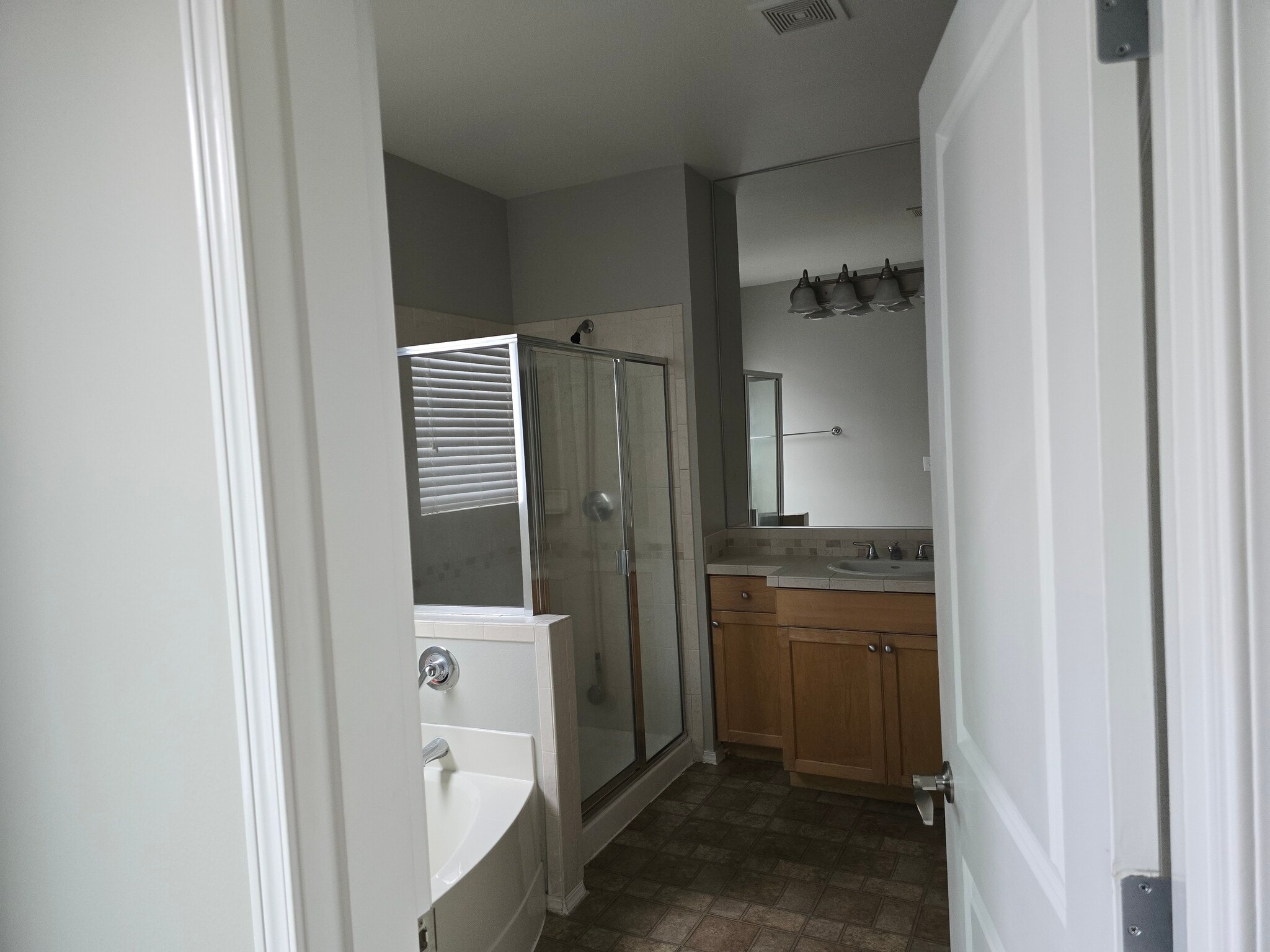 master bed - 454 Shelton Pl NE