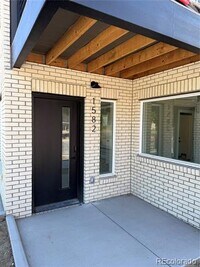 Building Photo - 1582 Kendall St