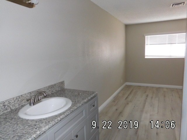 Building Photo - 5235 Golden Ln