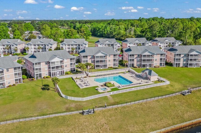 Building Photo - 619 Waterway Village Blvd