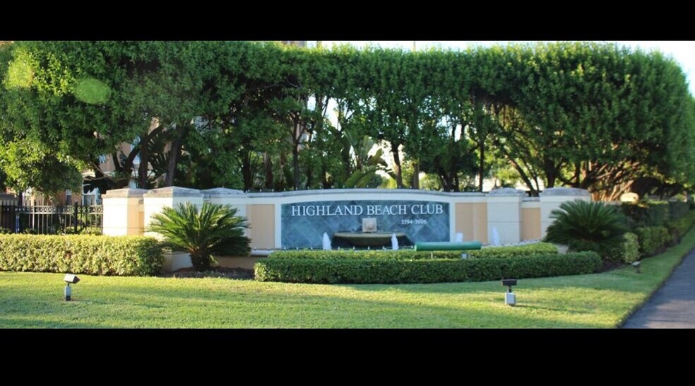 Building Photo - 3594 S Ocean Blvd