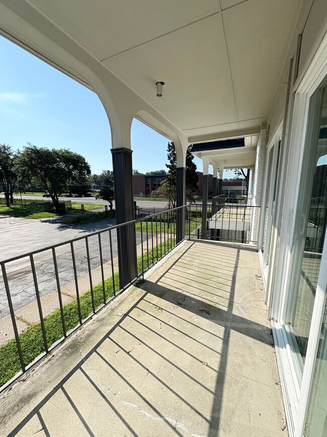 Building Photo - Discover Your Perfect Home at Bellagio Nor...