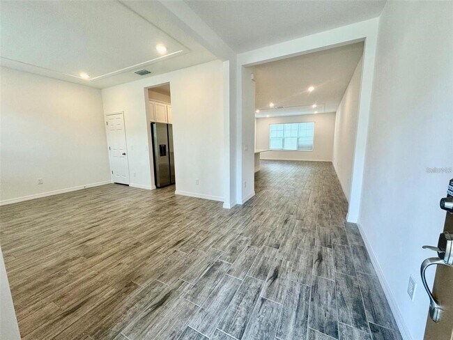 Building Photo - 7019 Twilight Bay Dr
