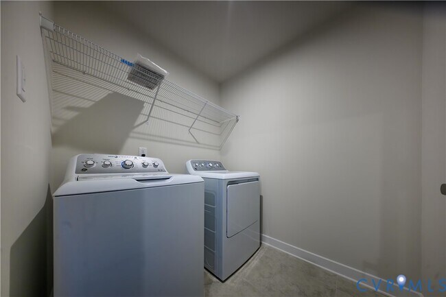 Building Photo - 10637 Pink Lily Ln