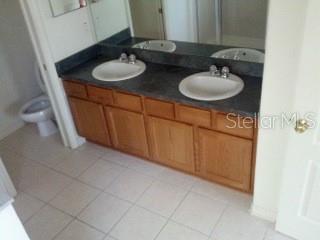 Building Photo - 10625 Shady Falls Ct