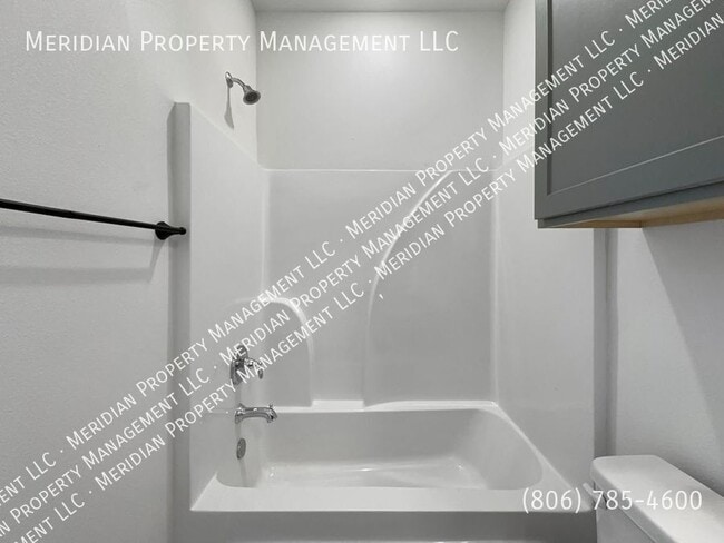 Building Photo - 5506 Itasca-A