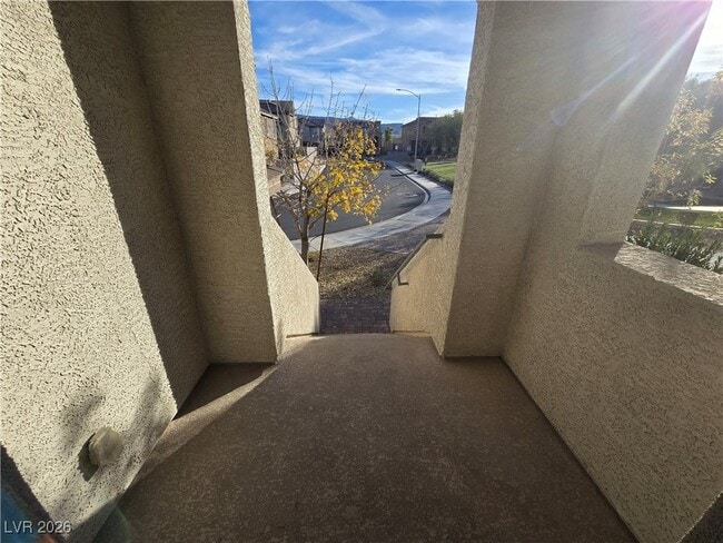 Building Photo - 1362 Reef Point Ave