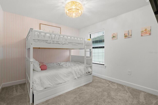 Building Photo - 16235 Pine Mist Dr