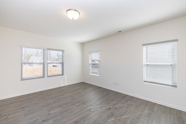 Building Photo - 823 Scotch Meadows Loop