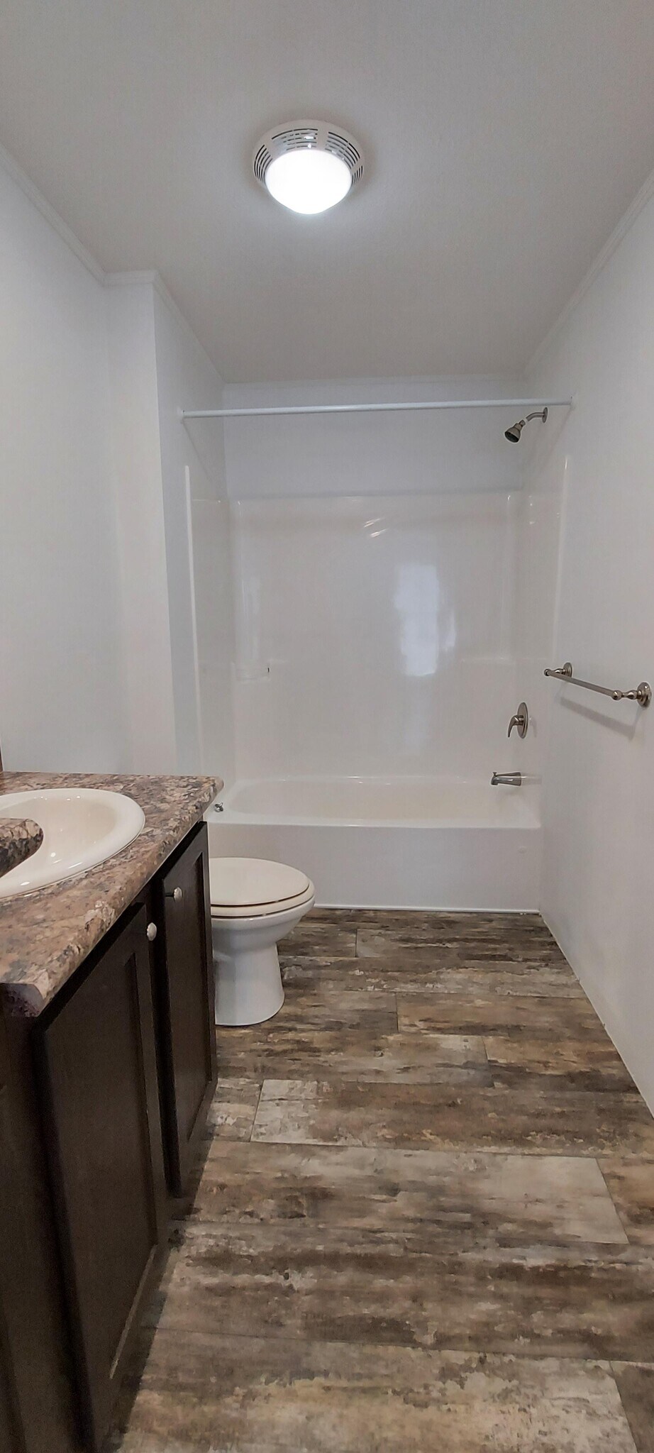 Building Photo - 46 Joymar Dr