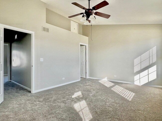 Building Photo - 24461 John Adams Dr