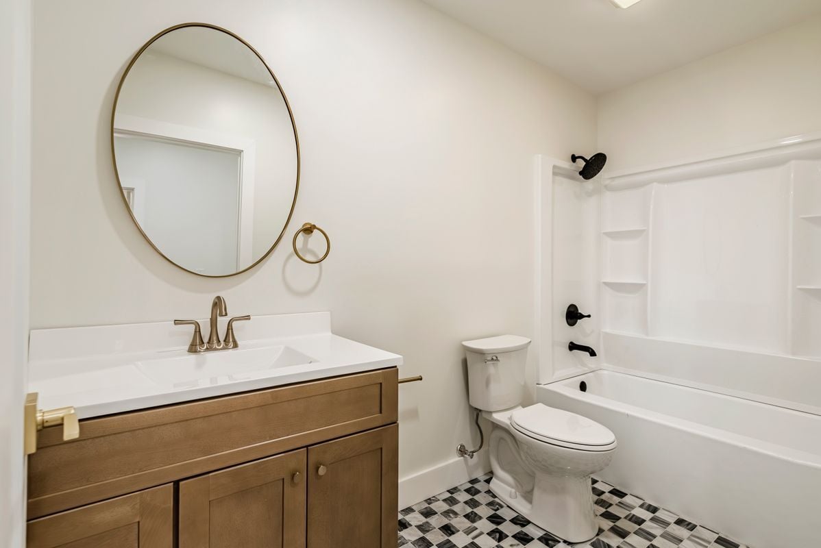 Building Photo - 106 Hotel St