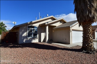 Building Photo - 12257 Robert Dahl Dr