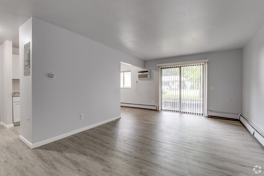 Fred Apartments 828 Fred St Lansing MI 48911 Apartment Finder