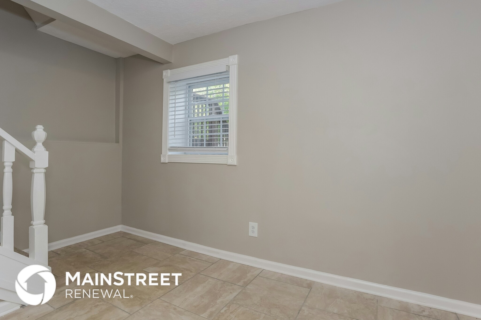 Building Photo - 147 Acorn Dr