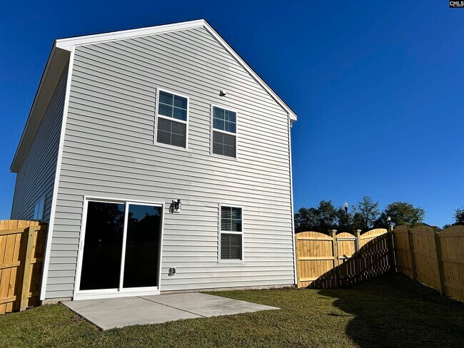 Building Photo - 437 Pinaster Path