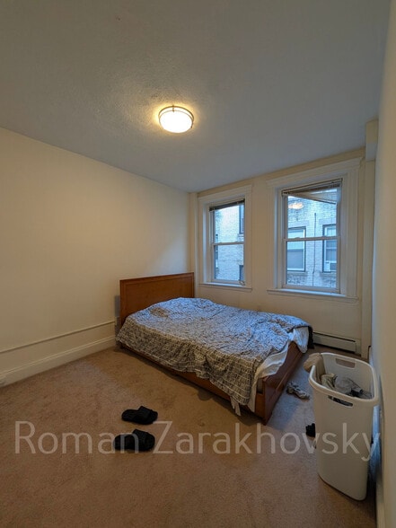 Building Photo - 74 Brainerd Rd