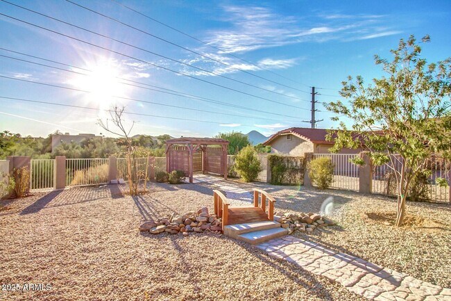 Building Photo - 16815 E Alamosa Ave