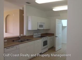 Building Photo - 3 br, 2.5 bath House - 15513 Summit Place ...