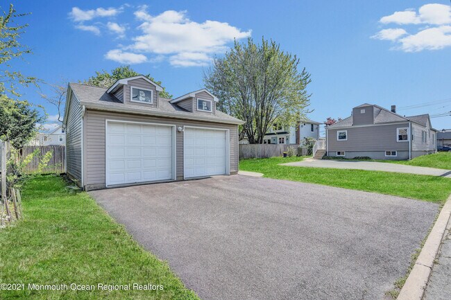 Building Photo - 8 Oceanport Ave