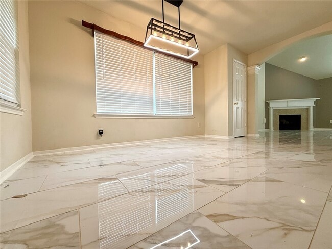 Building Photo - 11911 Timpnogos Dr