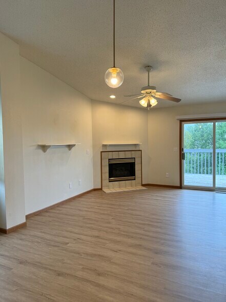 Building Photo - 2522 Walden Rd
