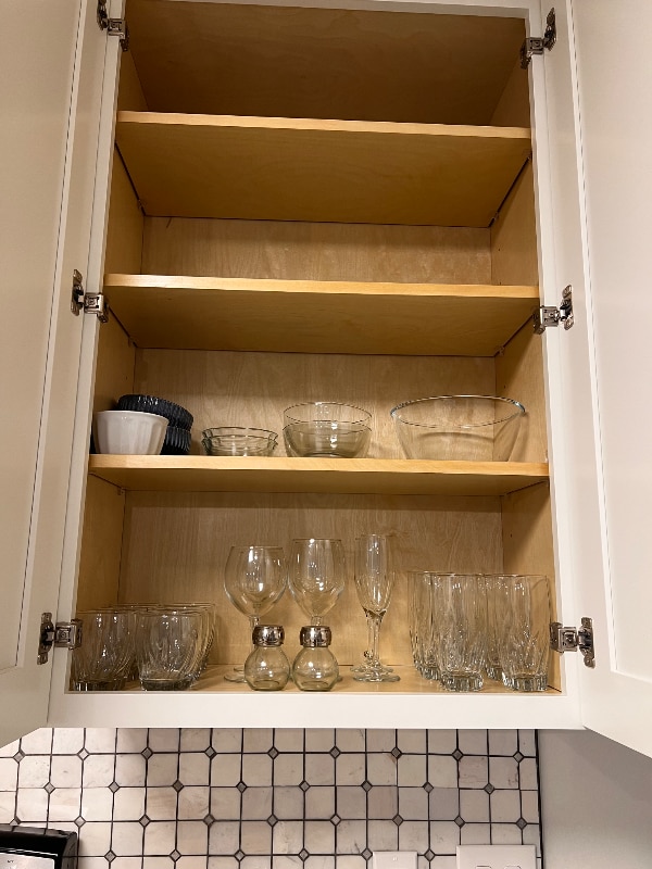 Building Photo - 417 1st St S