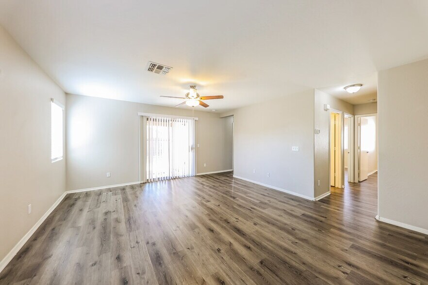 Building Photo - 16213 W Calavar Rd