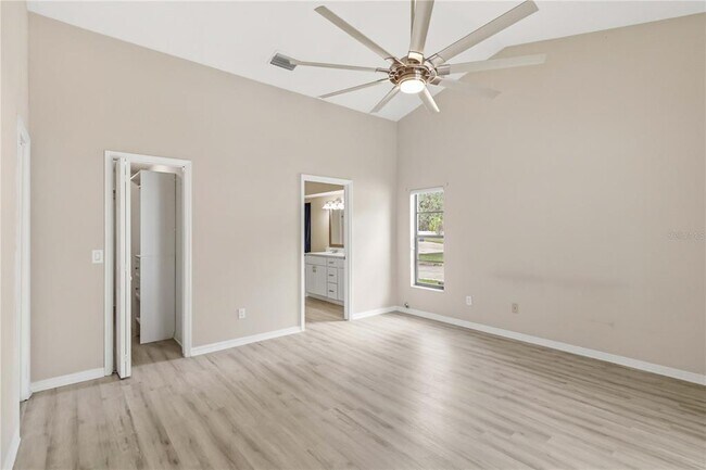Building Photo - 2110 Laindale Pl
