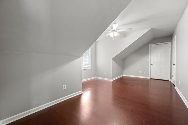 Building Photo - 131 White Cloud Trail