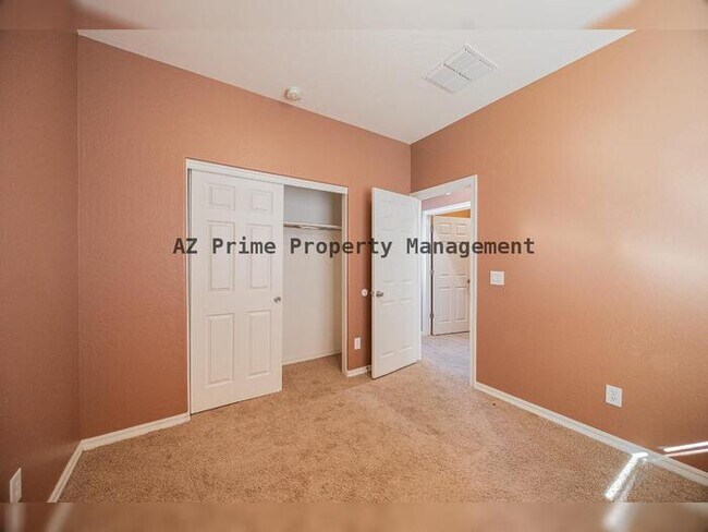 Building Photo - 19157 E Kingbird Dr