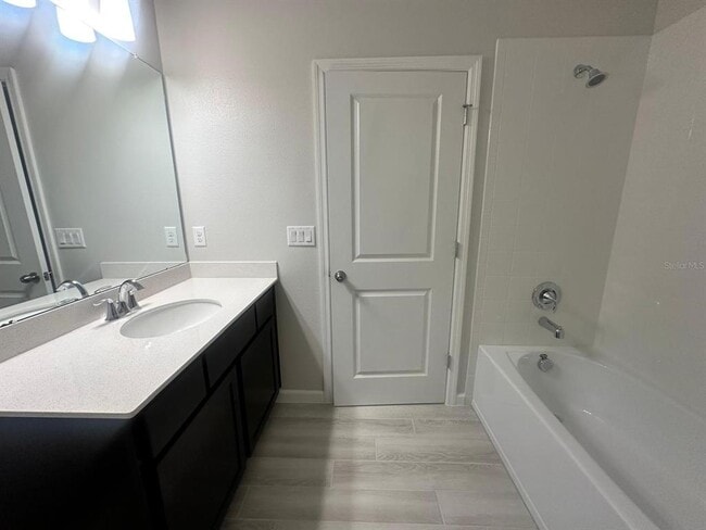 Building Photo - 9249 Gran Teatro Dr