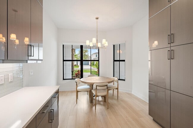 Building Photo - 13185 Faberge Pl