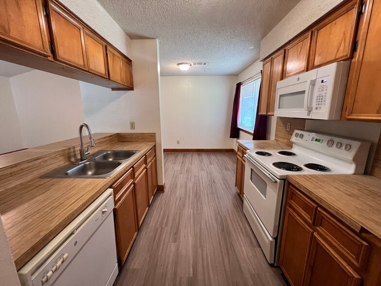 Building Photo - 103 S Kaupo Dr