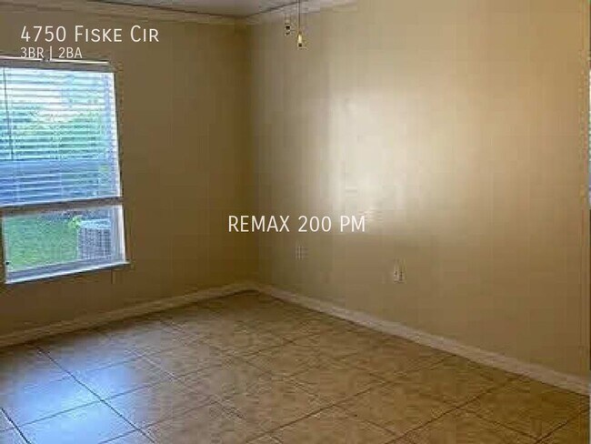 Building Photo - 4750 Fiske Cir