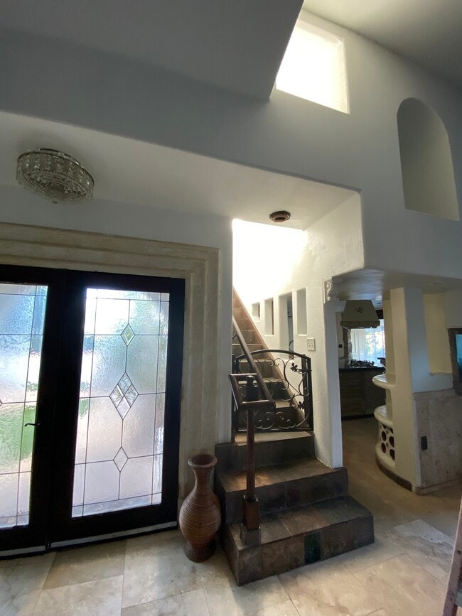 Building Photo - 2308 Canyon View Rd