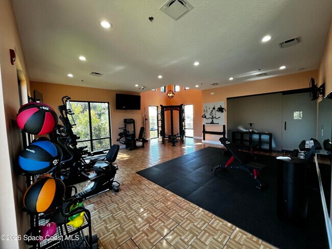 Building Photo - 735 Pilot Lane