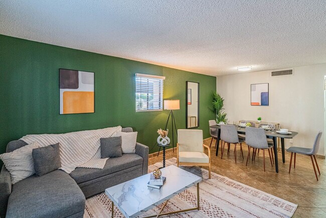 Building Photo - 8550 E McDowell Rd