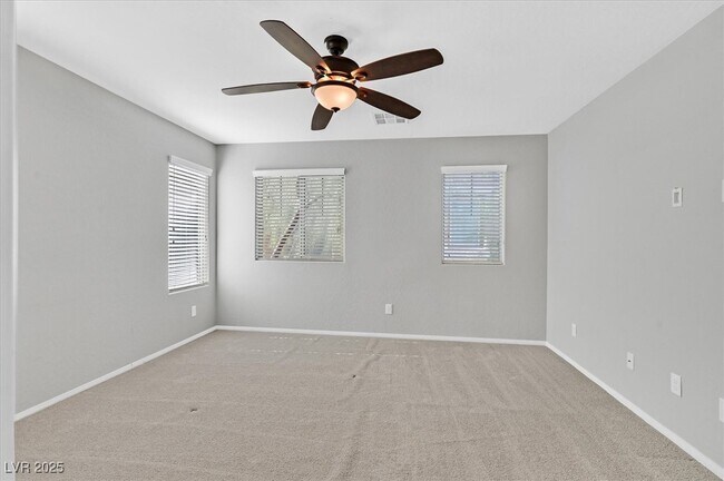Building Photo - 8920 Hand Painted Ct