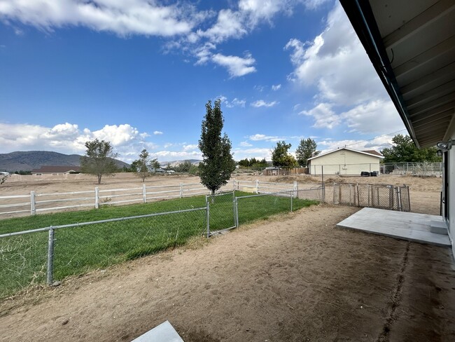 Building Photo - 1584 Johnson Ln