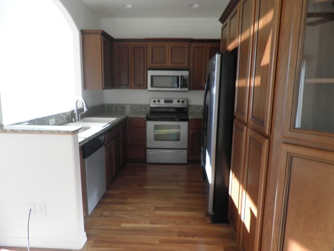 Building Photo - 362 Jan's Ct