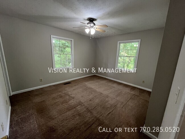 Building Photo - 55 S Greenwood Dr