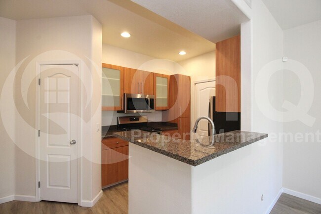 Building Photo - 6900 E Princess Dr