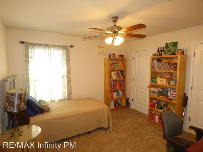 Building Photo - 3 br, 2 bath House - 5760 Mill Stream Way