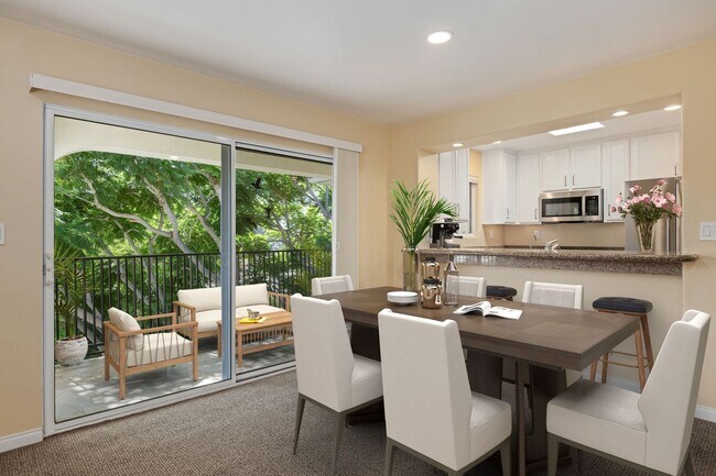 Building Photo - 450 Por La Mar Cir