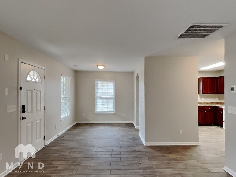 Building Photo - 5581 Ricky Ln