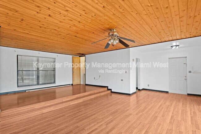 Building Photo - 20111 Eagle Nest Rd