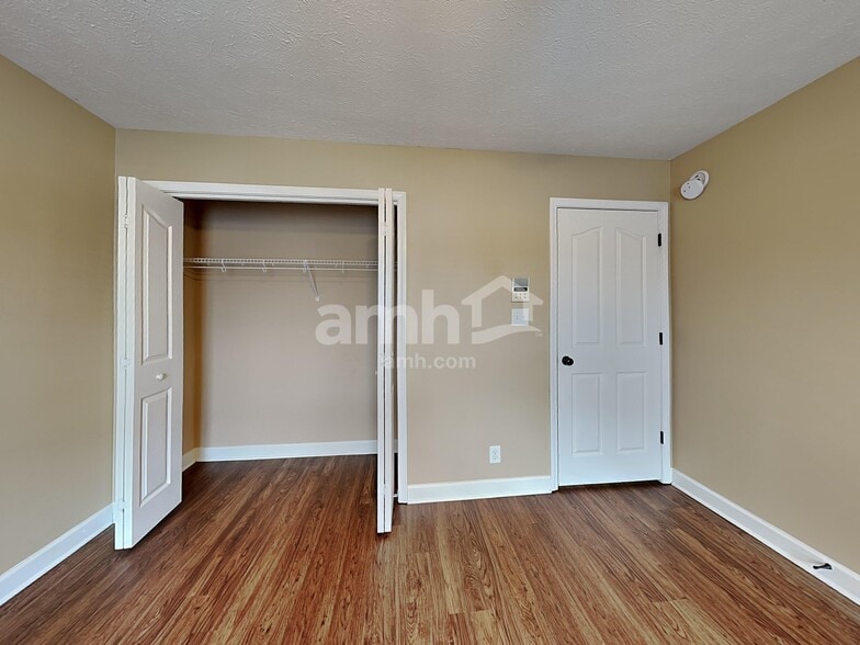 Building Photo - 1116 Chinook Cir