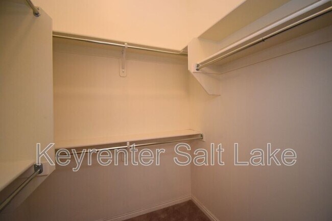 Building Photo - 14893 S Thunder Horse Ln