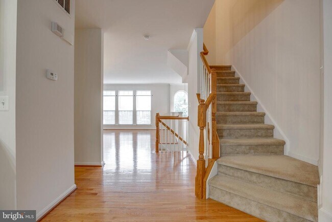 Building Photo - 8346 Leighlex Ct